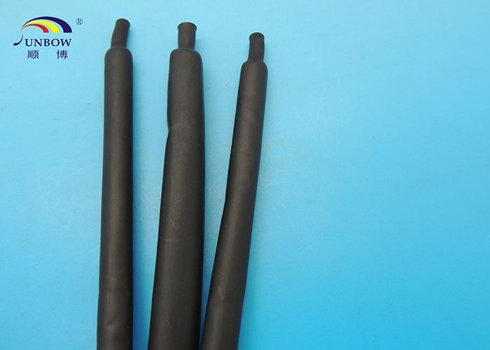 What are the product features of Fluorine rubber thermal tube?